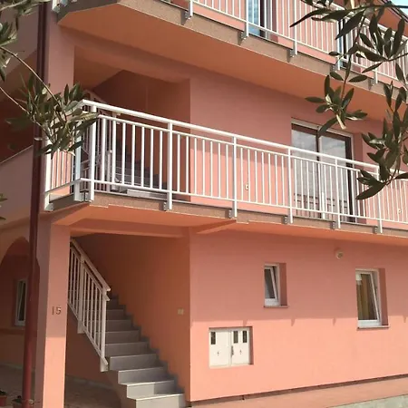 Διαμέρισμα With Parking Space Poljica, Trogir - 14803 *